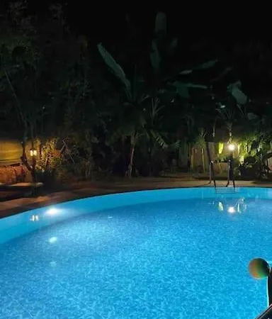 Villa Private On Center.