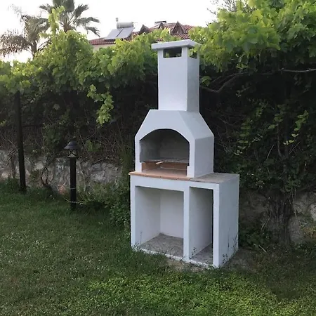 Private On Center. Villa